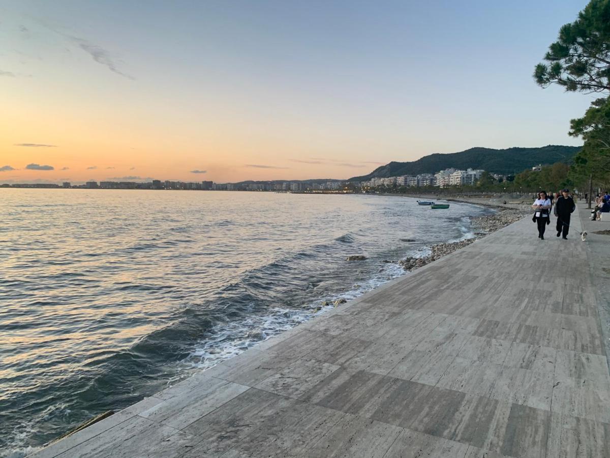Premium Apartament 07 Vlorë Exteriör bild