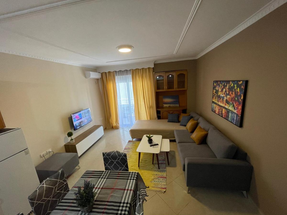 Premium Apartament 07 Vlorë Exteriör bild